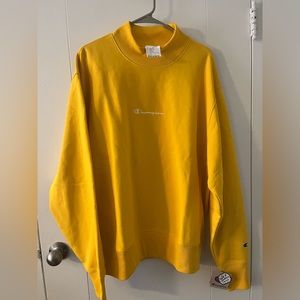 Yellow champion crew neck pullover